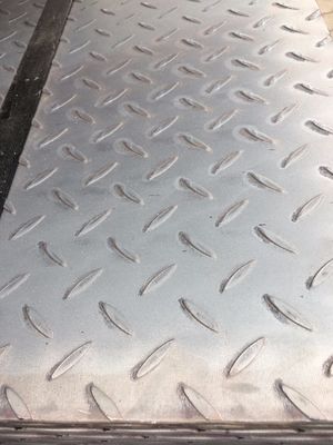 Q235 MS Chapa de aço diamante Chapa de aço carbono leve Chapa de aço estrutural